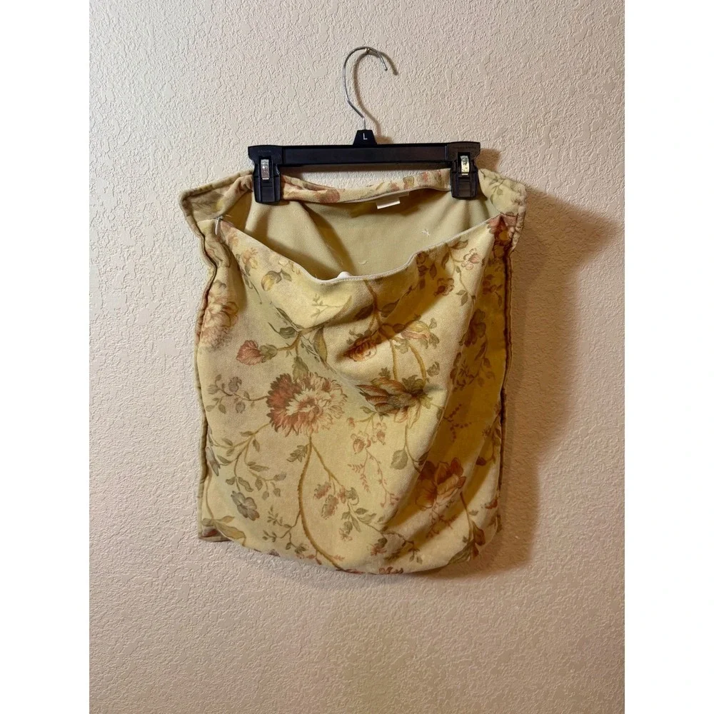 Pottery Barn Vintage Velvet Floral Pillow Cover 18x18 Tan Gold Botanical Sham